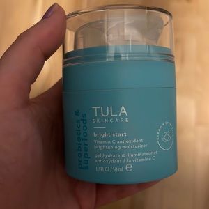 Tula vitamin C antioxidant brightening moisturizer